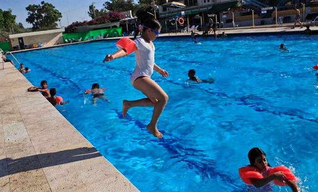 U.S. scientists say health issues surface when chlorine and other disinfectants interact with the substances we add to the water, creating harmful compounds.