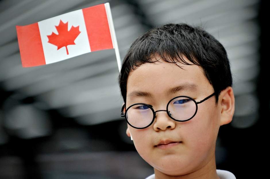 Statistics show immigrants use housing, transit more than other Canadians - image