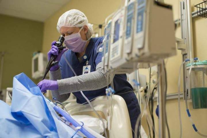 Surgeons remove organs from a donor in this file image. 