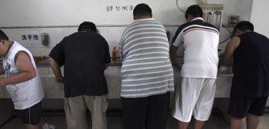 U.S. teens seeking weight-loss surgery have a startling number of health problems that used to be seen only in adults, according to a major government-funded study.