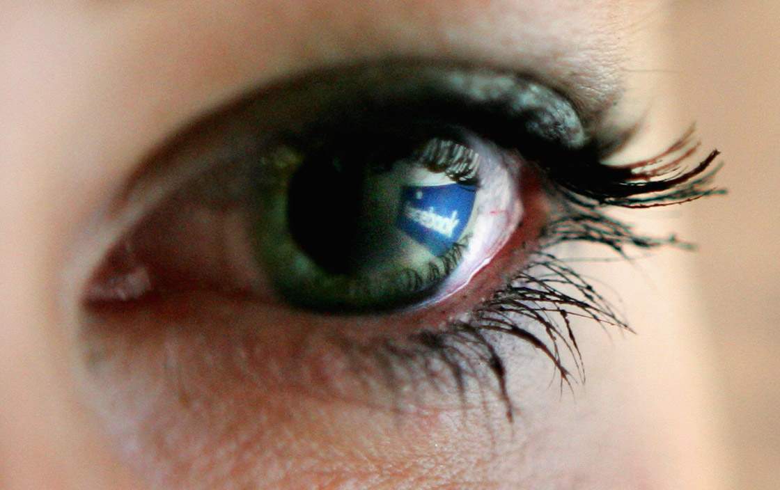 Clarifying Facebook Messenger's app permissions
