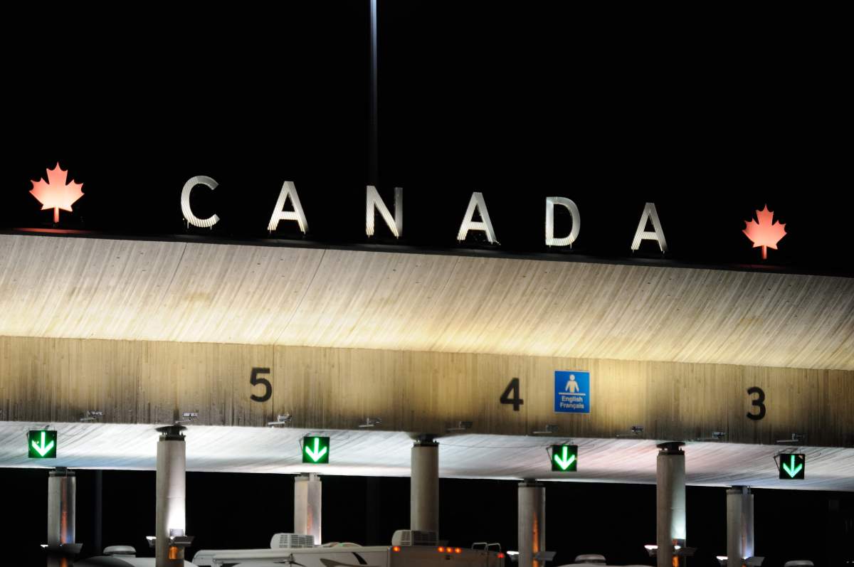 Would a Romney win drive Americans to Canada? (Bush’s 2004 victory did) - image