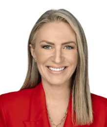 A photo of Erin Chalmers.