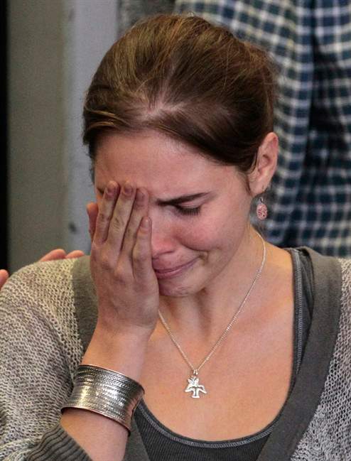 Italian judge says no evidence Knox is guilty, stands by acquittal - image