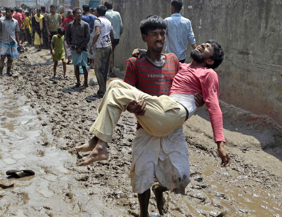 14 gut-wrenching photos from Bangladesh building collapse - image