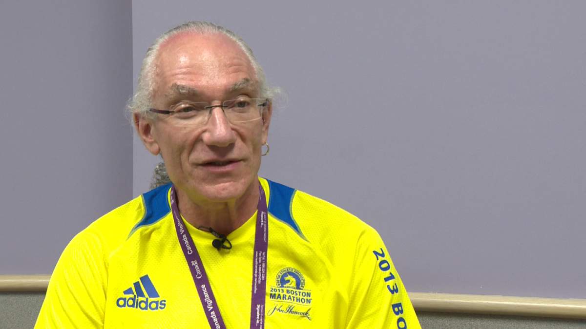 Dr. Robert Steinberg saw the explosions as he ran in the Boston Marathon. He spoke to Global News April 17, 2013.