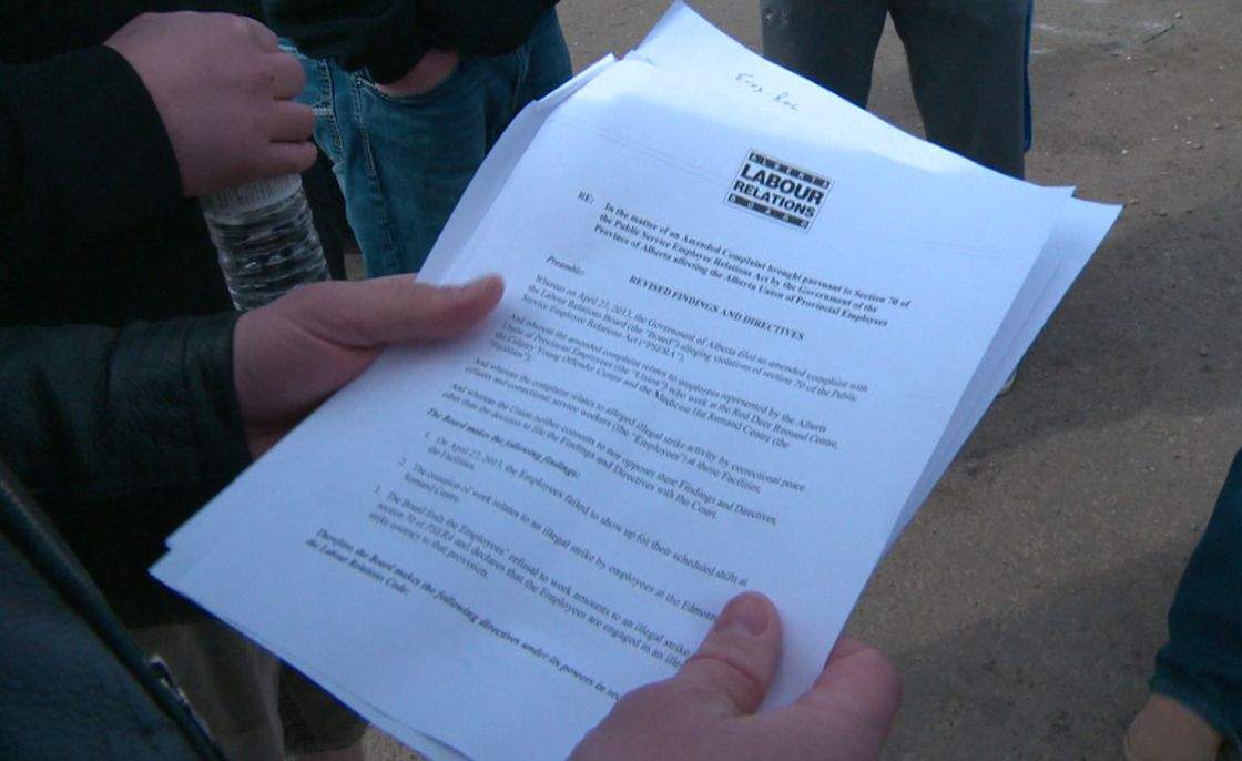 Courthouse Sheriffs to join striking corrections officers - image