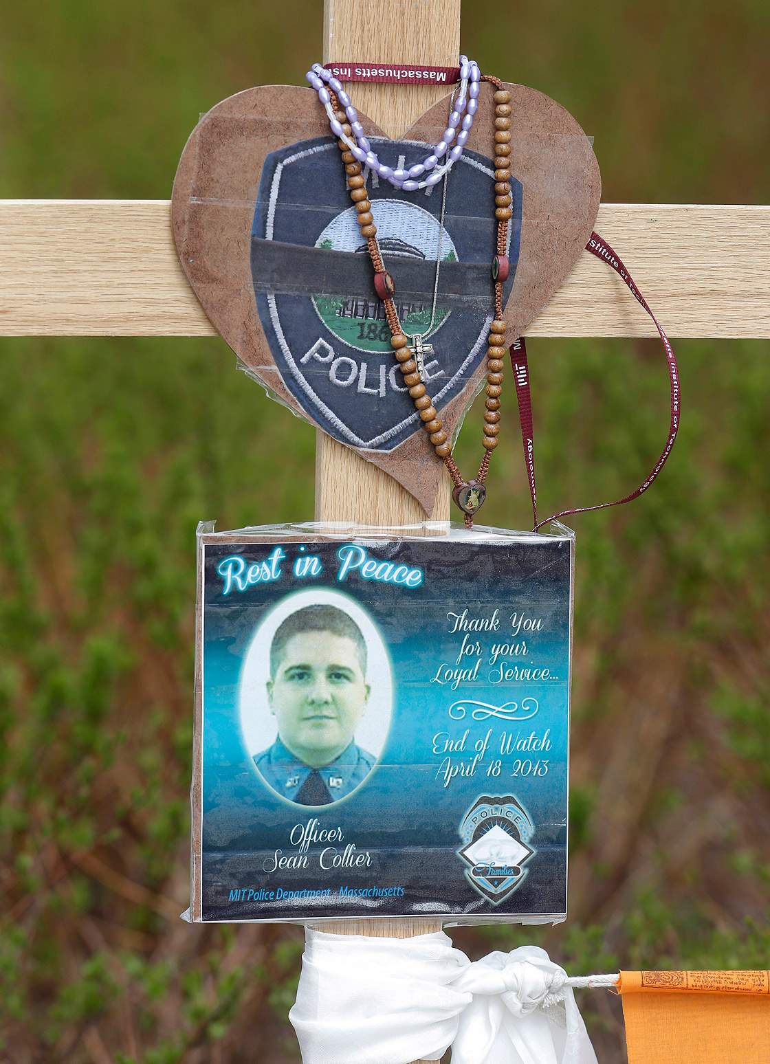 Gallery: Slain MIT officer memorialized at campus service - image