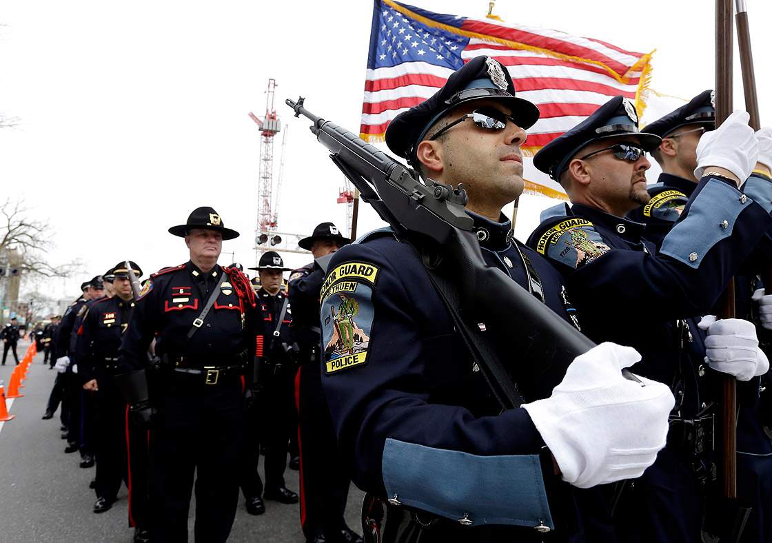 Gallery: Slain MIT officer memorialized at campus service - image