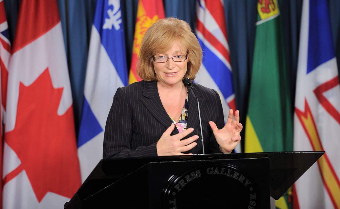 suzanne-legault