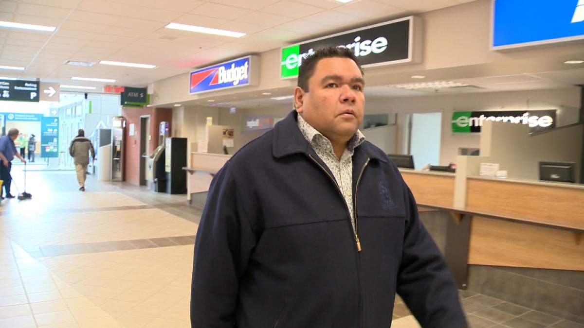 Edmund Bellegarde of the File Hills Qu'Appelle Tribal Council is flying to Ottawa to meet with the aboriginal affairs minister.