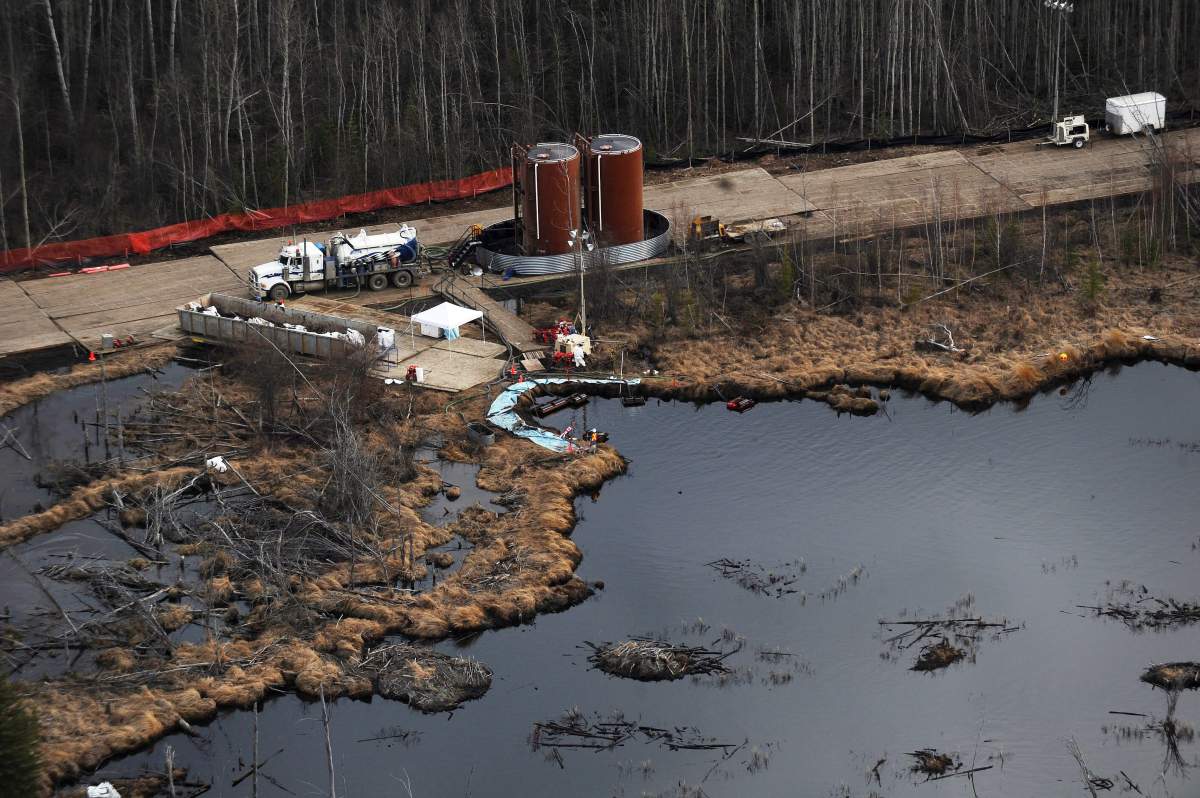 Aerial photos of the cleanup of a pipeline break northeast of Peace River, Alta. on May 4, 2011. Ian Jackson/Canadian Press