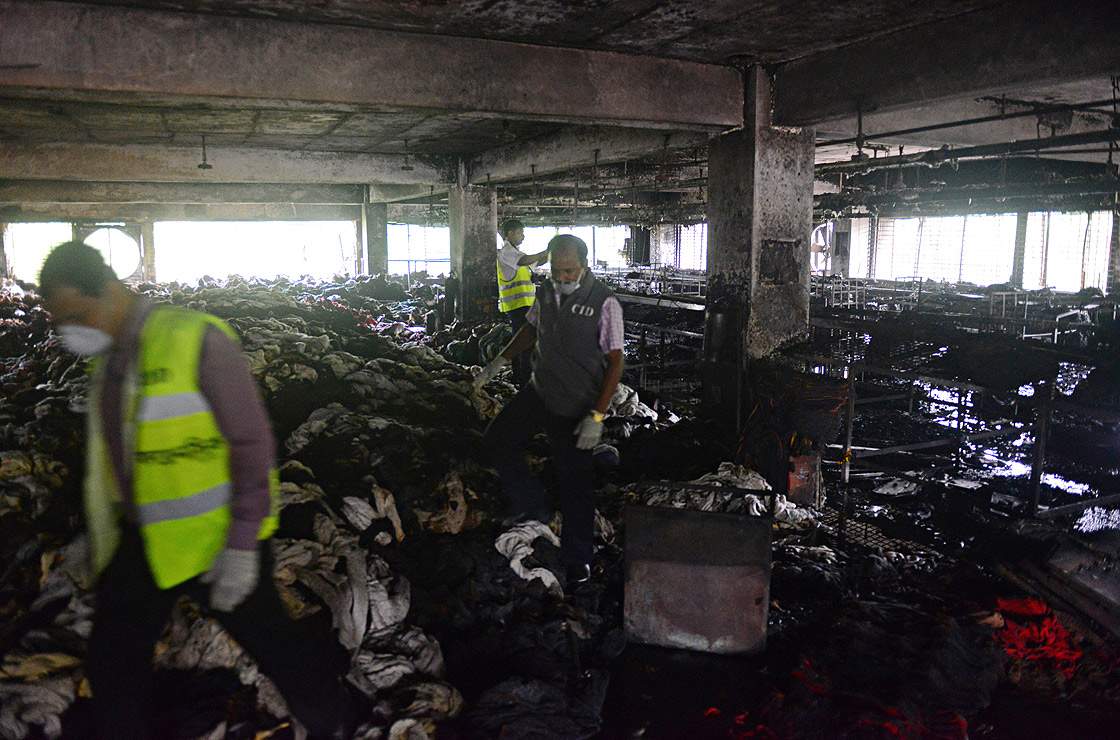 Gallery: Bangladesh garment factory fire - image