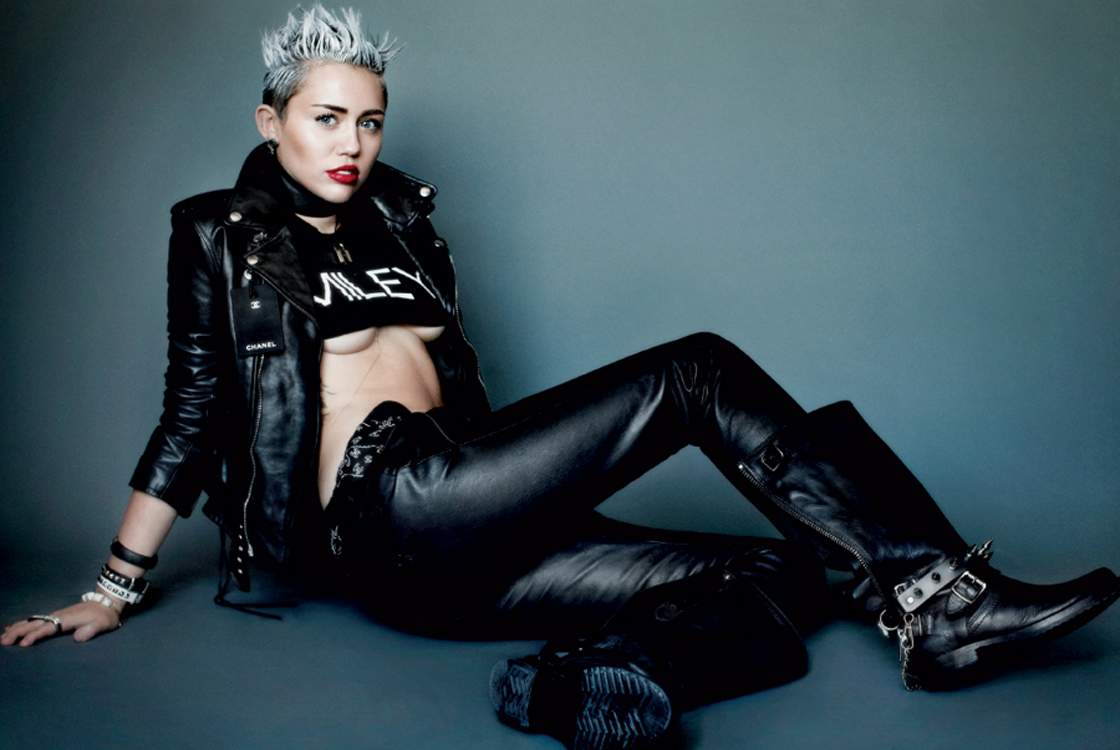 Miley Cyrus appears in the new issue of 'V'.