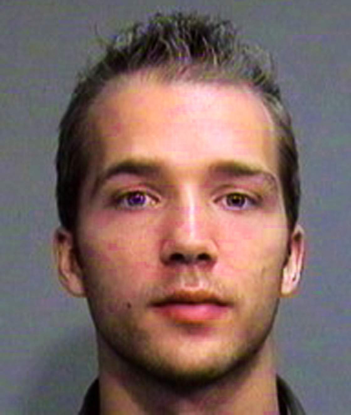 Jason Hartlen wanted after more Saskatoon renters scammed out of thousands of dollars via Kijiji. (Saskatoon Police Service / Supplied)