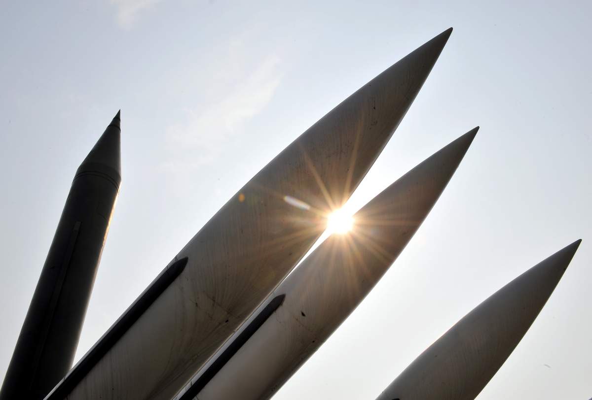 A picture shows a replica of North Korea's Scud-B missile (L) and some South Korean missiles at the Korean War Memorial in Seoul. North Korea continued firing short-range weapons over its own eastern waters Monday after a weekend of what it called "rocket launching tests" intended to bolster deterrence against enemy attack. (File photo).
