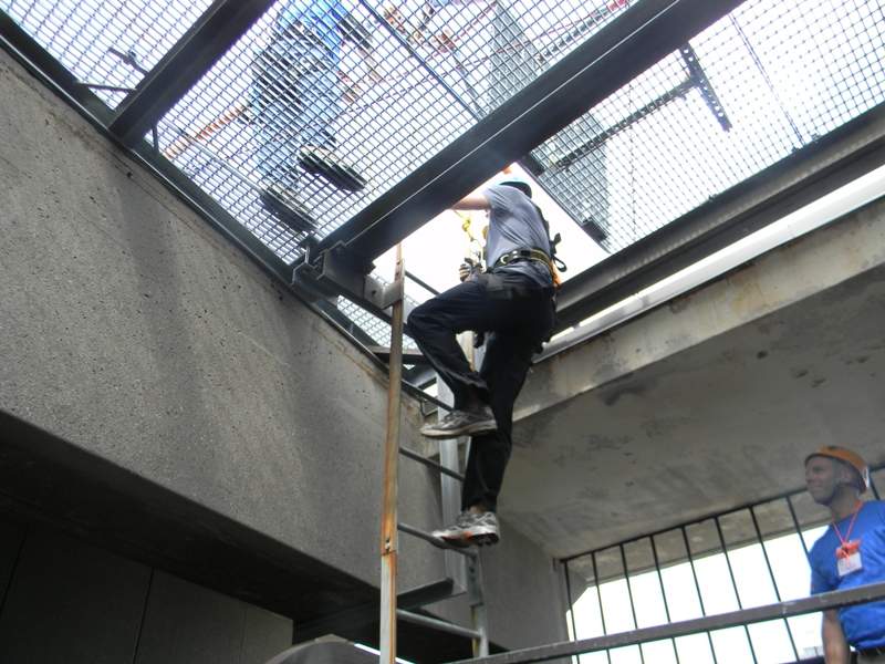 antony robart rappell rope for hope city hall