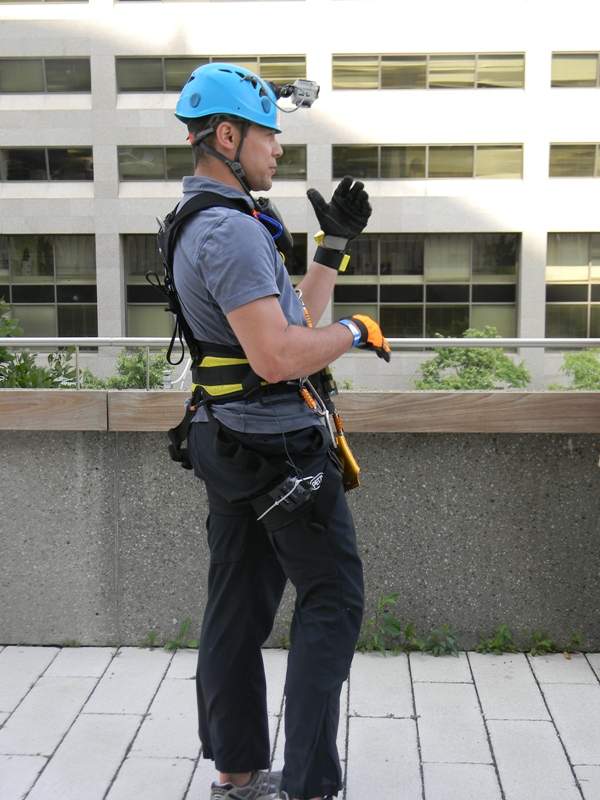antony robart rappelling city hall