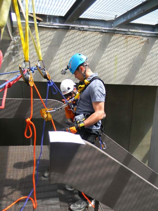 antony robart rappelling wall city hall rope for hope