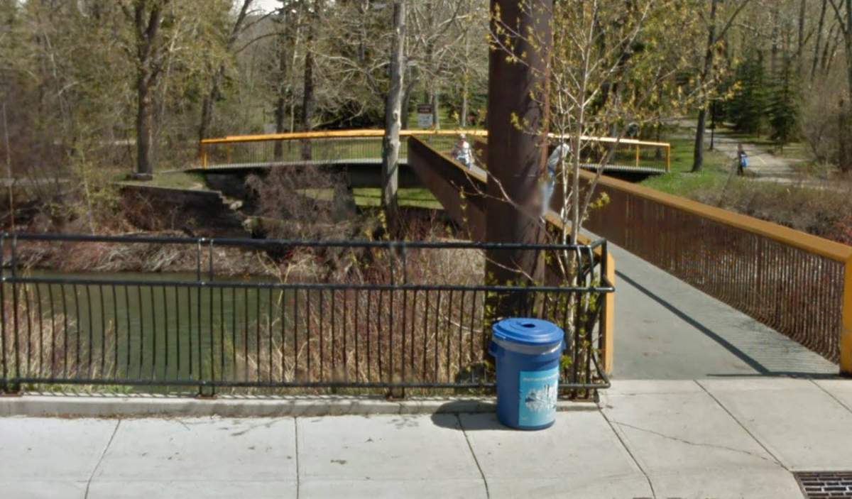 A bridge in Lindsay Park before the flood.