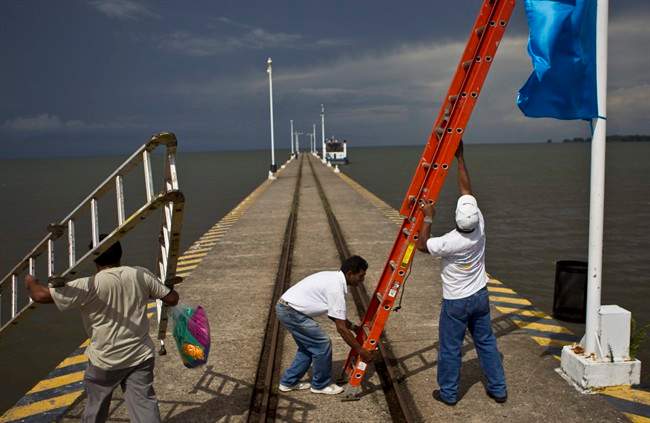Nicaragua OKs rival to Panama Canal; study begins - image