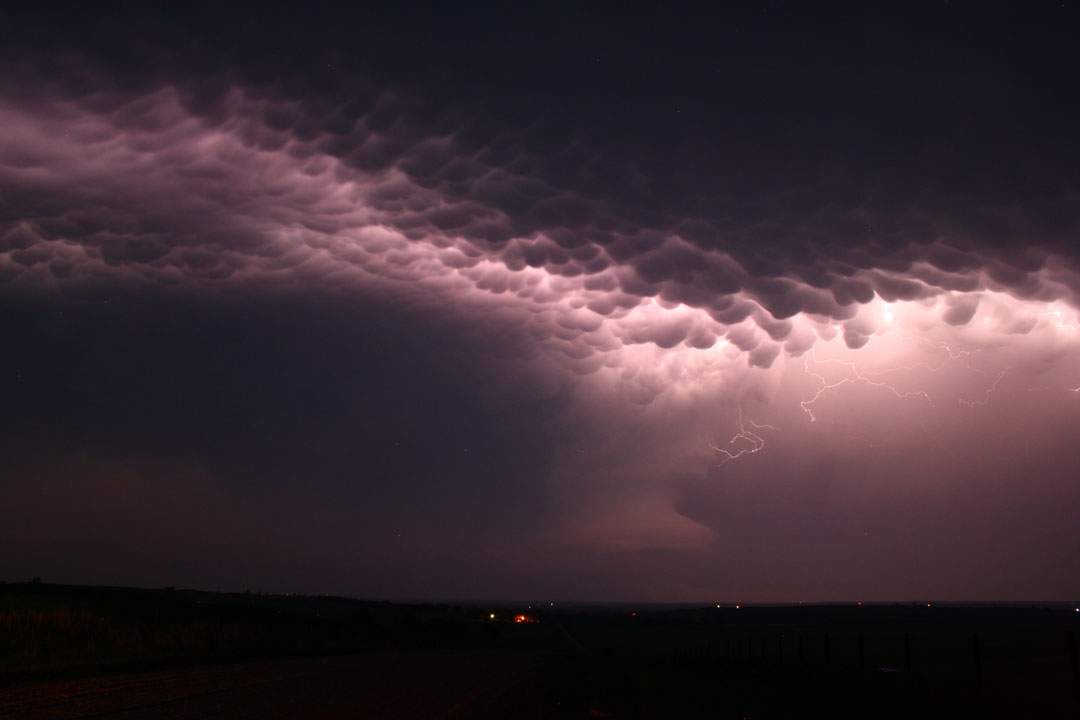 Mammatus, a cloud formation that often accompanies thunderstorms, seen here after a severe thunderstorm. (Mark Robinson/stormhunter.ca)