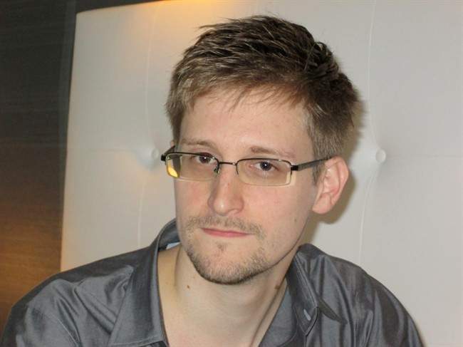 The father of U.S. intelligence leaker Edward
Snowden wrote him an open letter on Tuesday praising him for
"summoning the American people to confront the growing danger of
tyranny."
.