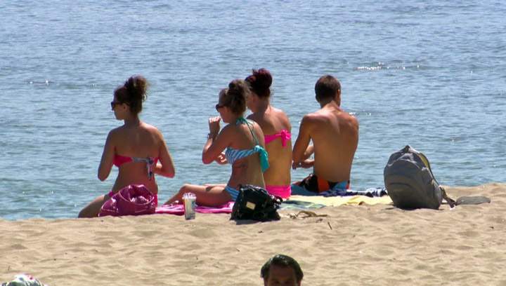 Slap on the sunscreen, hot weather forecast for the next week in Regina.