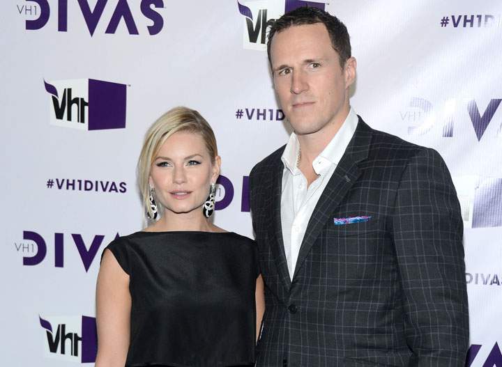Elisha Cuthbert and Dion Phaneuf, pictured in December 2012.