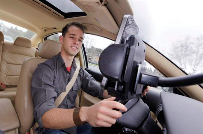 Police expand concerns about Waze app, say it interferes with speeding tickets - image