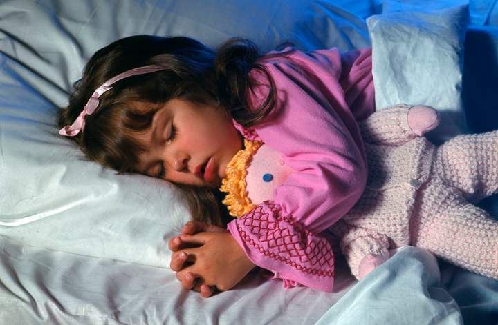 Canada third most sleep-deprived country: study - image