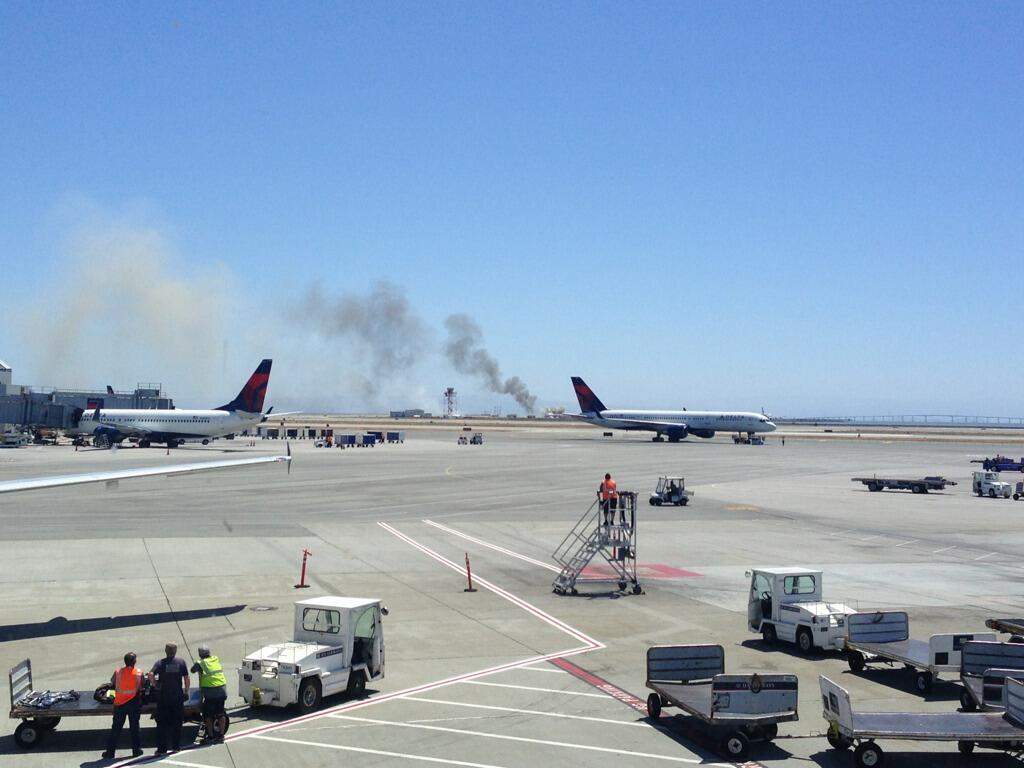 One of the first images of the plane crash at SFO.