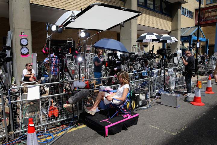 Gallery: The 7 types of people eagerly anticipating birth of royal baby - image