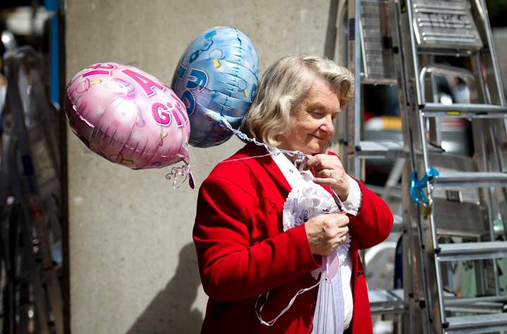 Gallery: The 7 types of people eagerly anticipating birth of royal baby - image