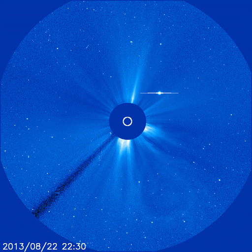 A second comet heads toward its demise. The bright point of light is Mercury. (NASA/SOHO)