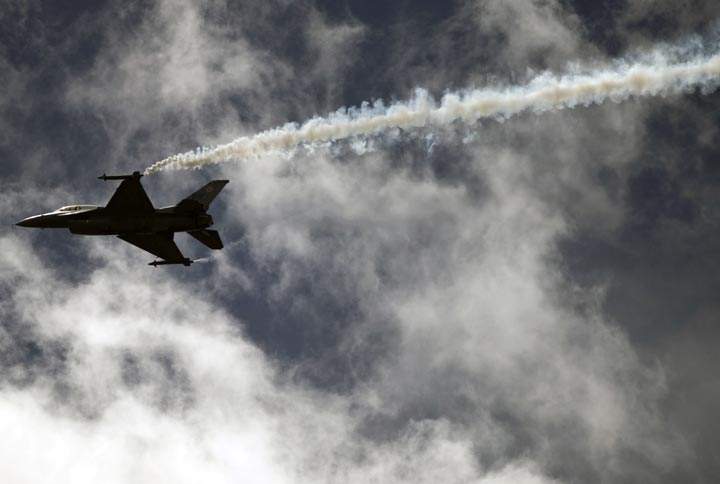 Bombing stockpiles of chemical weapons - purposely or accidentally - would likely kill nearby civilians in an accidental nerve agent release, create a long-lasting environmental catastrophe or both, say experts.