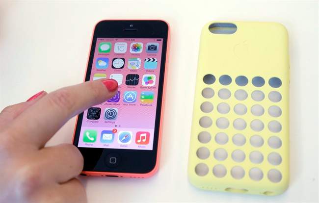 More Canadians are using smartphones than landlines.