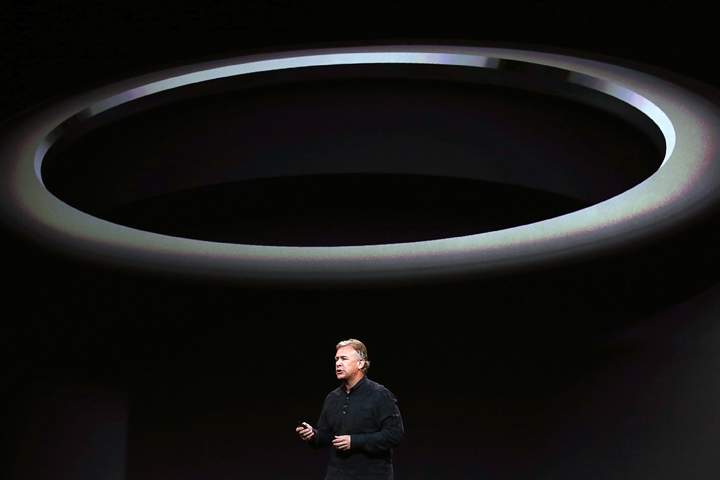 Apple Senior Vice President of Worldwide Marketing Phil Schiller announces the new Mac Pro.