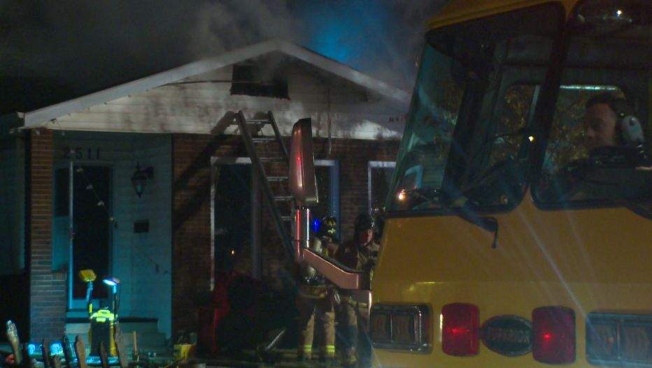 Firefighters urge Edmonton homeowners to inspect fireplaces - image