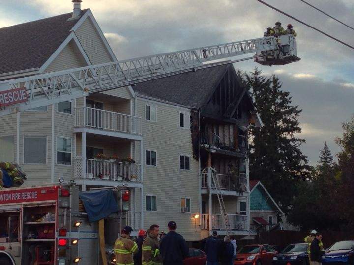 Two suites damaged in north Edmonton condo fire - image
