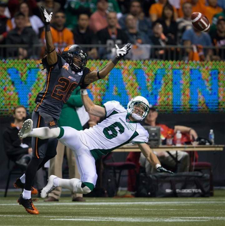Kory Sheets scores two touchdowns to lift Saskatchewan Roughriders over B.C. Lions.