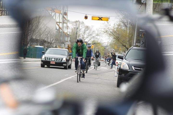 The Canadian Paediatric Society is calling for all provinces and territories to adopt mandatory helmet laws to replace the patchwork of rules currently in place.