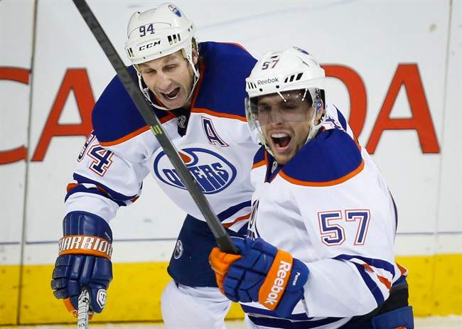 Oilers snap losing streak with 4-2 win against Flames - image