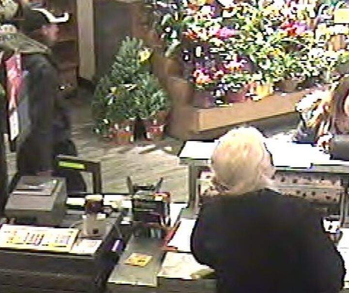 Edmonton police investigate poppy fund theft at Bonnie Doon grocery store - image