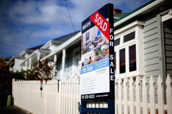 As the multibillion-dollar real estate industry gears up for the spring selling season, there are warning signs buyers and sellers should pay attention to.