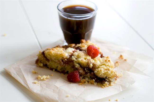 RASPBERRY AND CREAM CHEESE STUFFED BISCUITS