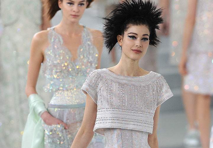 A model walks the runway during the Chanel show as part of Paris Fashion Week Haute-Couture Spring/Summer 2014 on January 21, 2014 in Paris, France. (Photo by Pascal Le Segretain/Getty Images)