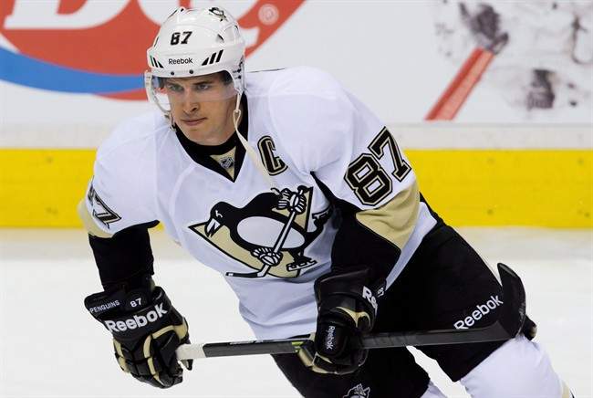  Pittsburgh Penguins captain Sidney Crosby has won the Hart Memorial Trophy as the NHL's most valuable player.