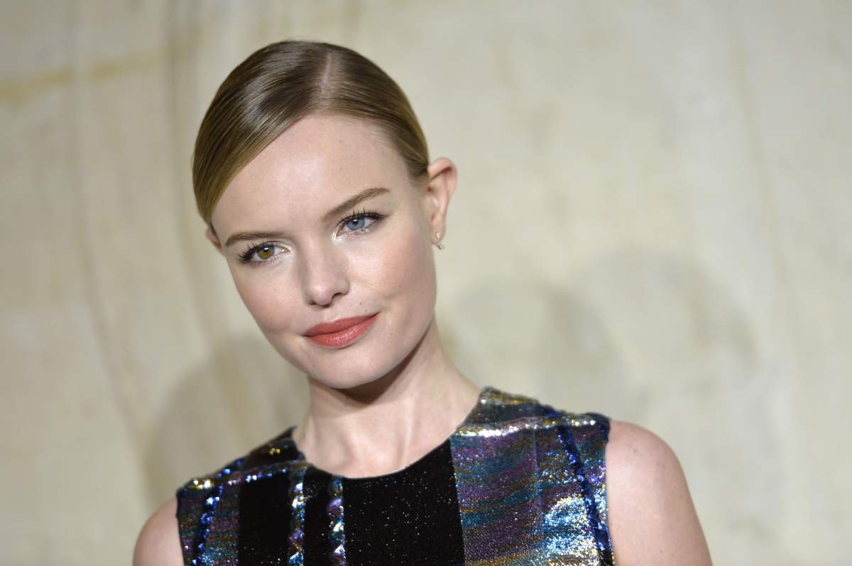 US actress Kate Bosworth poses during Christian Dior Haute Couture Spring-Summer 2014 collection show, on January 20, 2014 in Paris. (Photo by MIGUEL MEDINA/AFP/Getty Images)