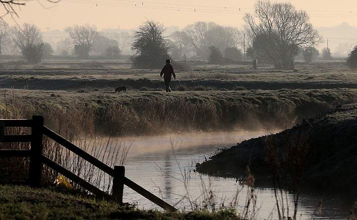 Gallery: Extreme heat, flooding and unusually cold temperatures around the world - image